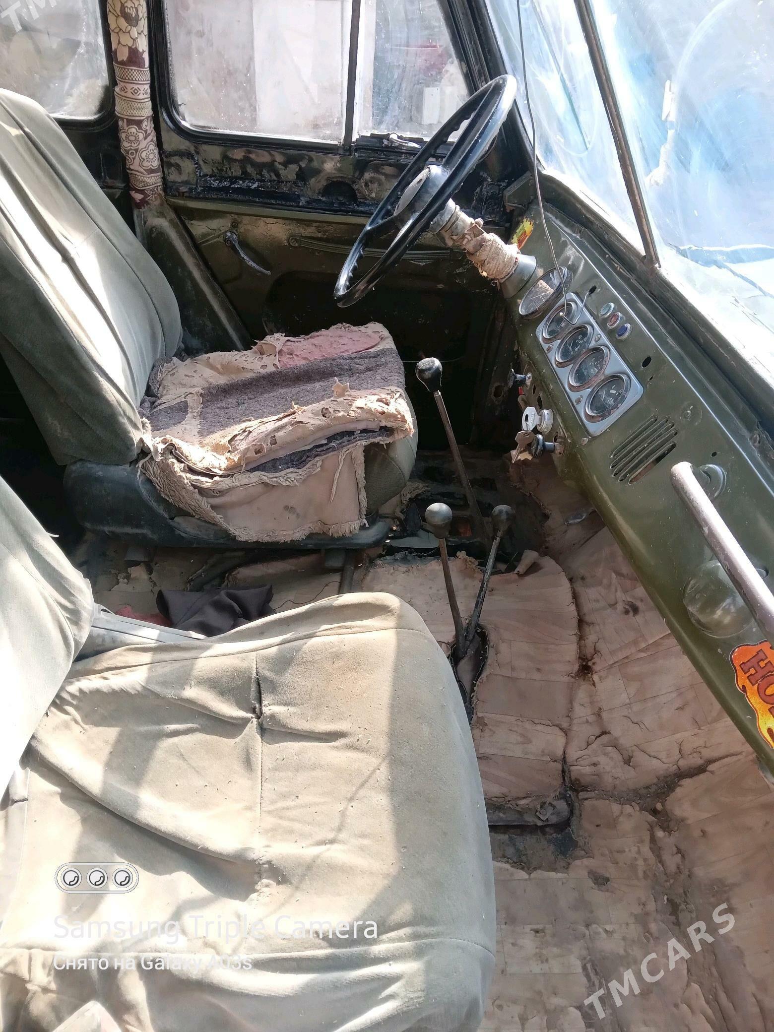 UAZ 469 1984 - 25 000 TMT - Бабадайхан - img 1