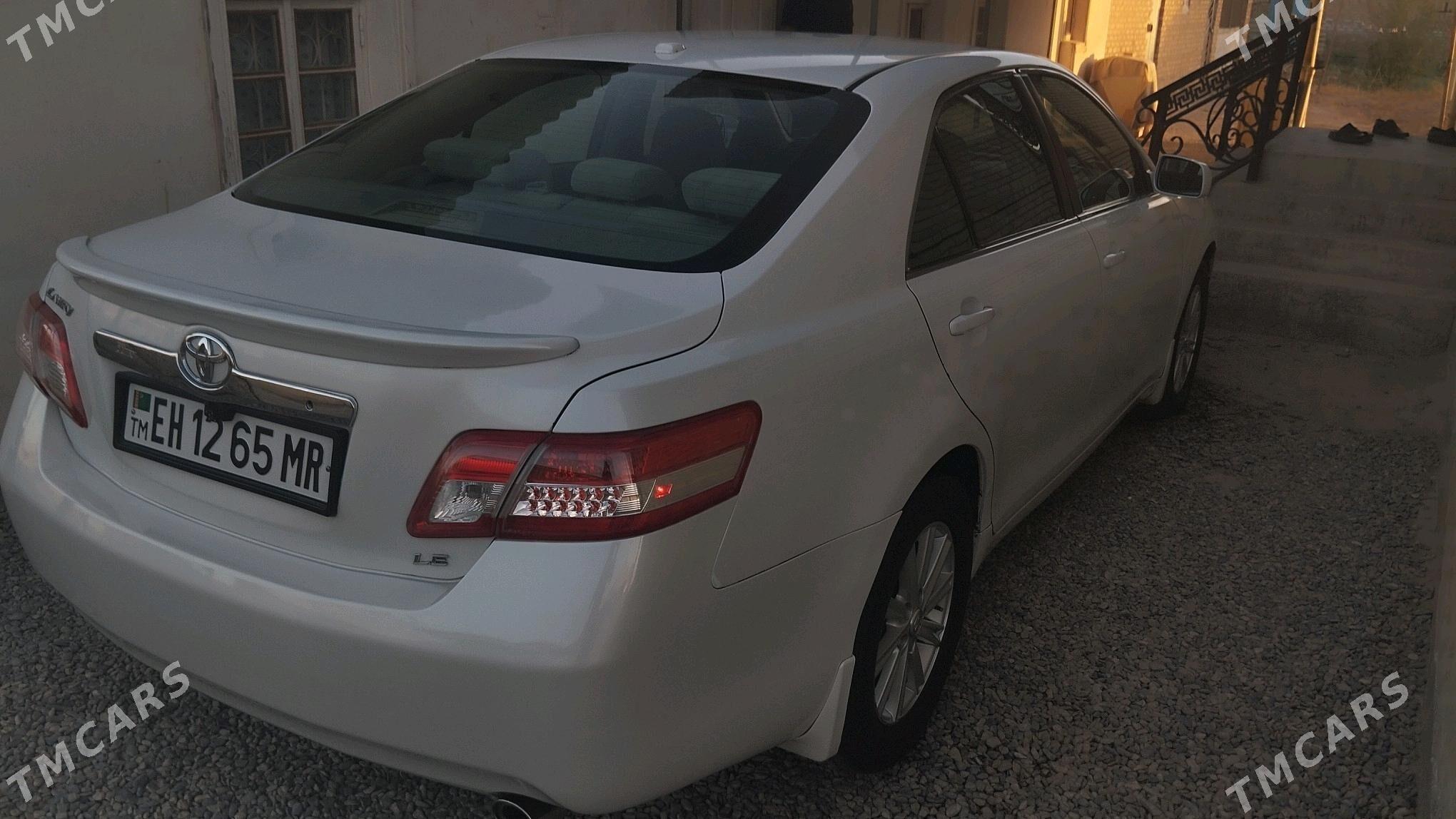 Toyota Camry 2009 - 175 000 TMT - Мары - img 2