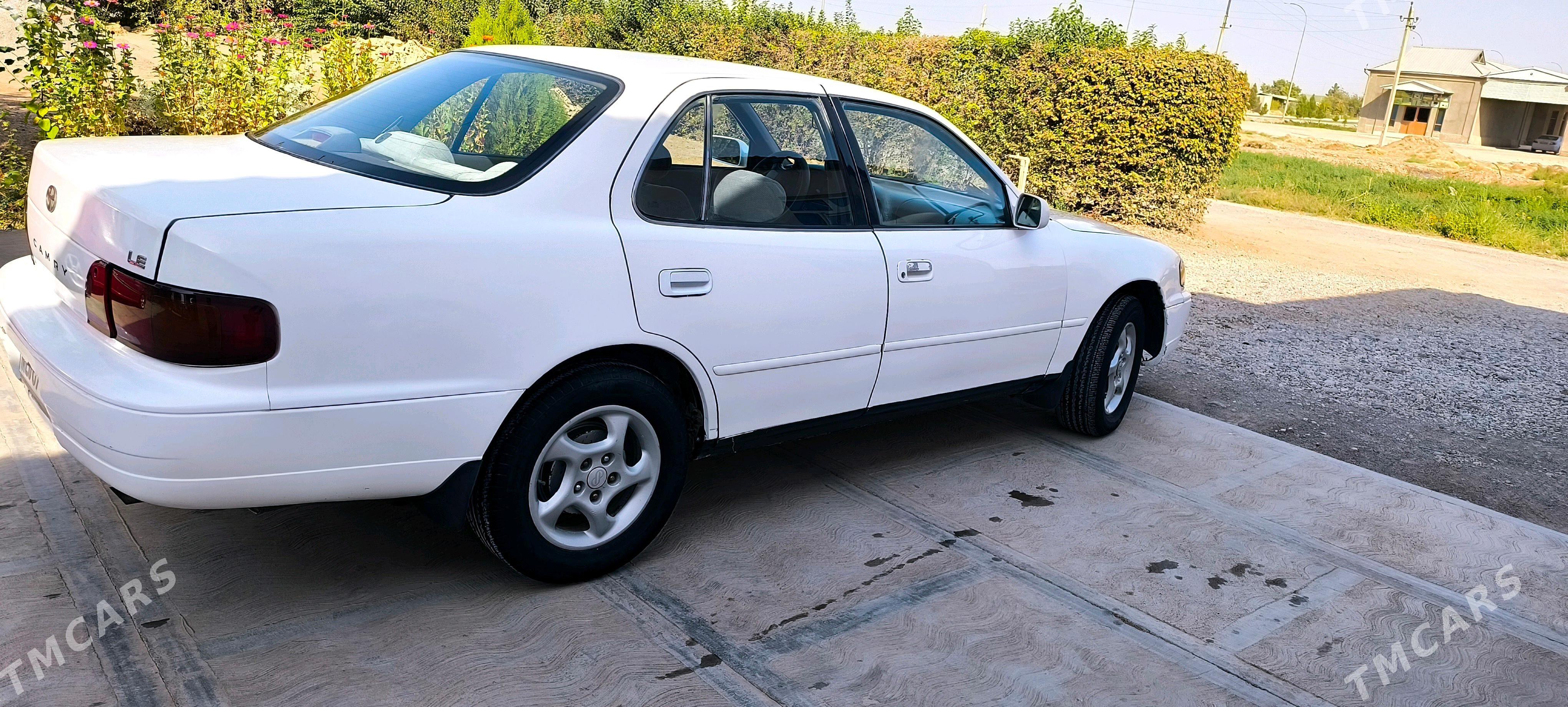 Toyota Camry 1995 - 95 000 TMT - Мары - img 9