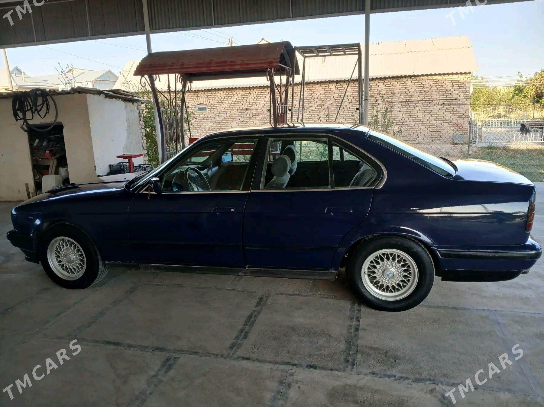 BMW 528 1992 - 51 000 TMT - Сакарчага - img 1