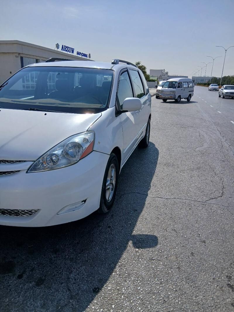 Toyota Sienna 2004 - 150 000 TMT - Туркменабат - img 6