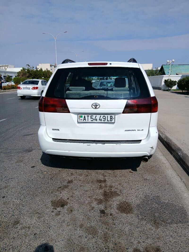 Toyota Sienna 2004 - 150 000 TMT - Туркменабат - img 5