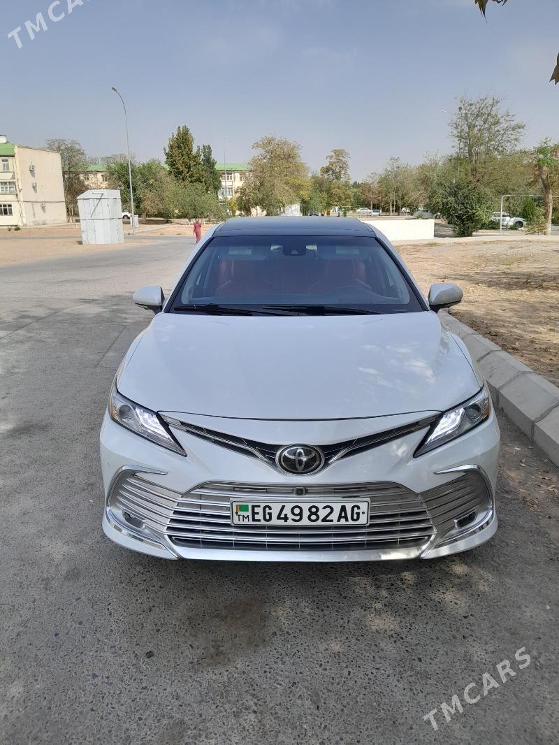 Toyota Camry 2020 - 332 000 TMT - 9 мкр - img 2