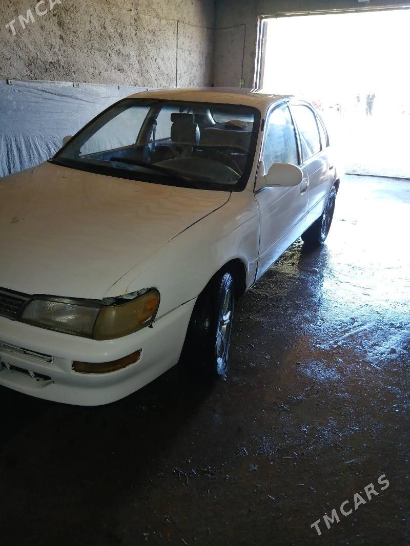 Toyota Corolla 1994 - 53 000 TMT - Köneürgenç - img 2
