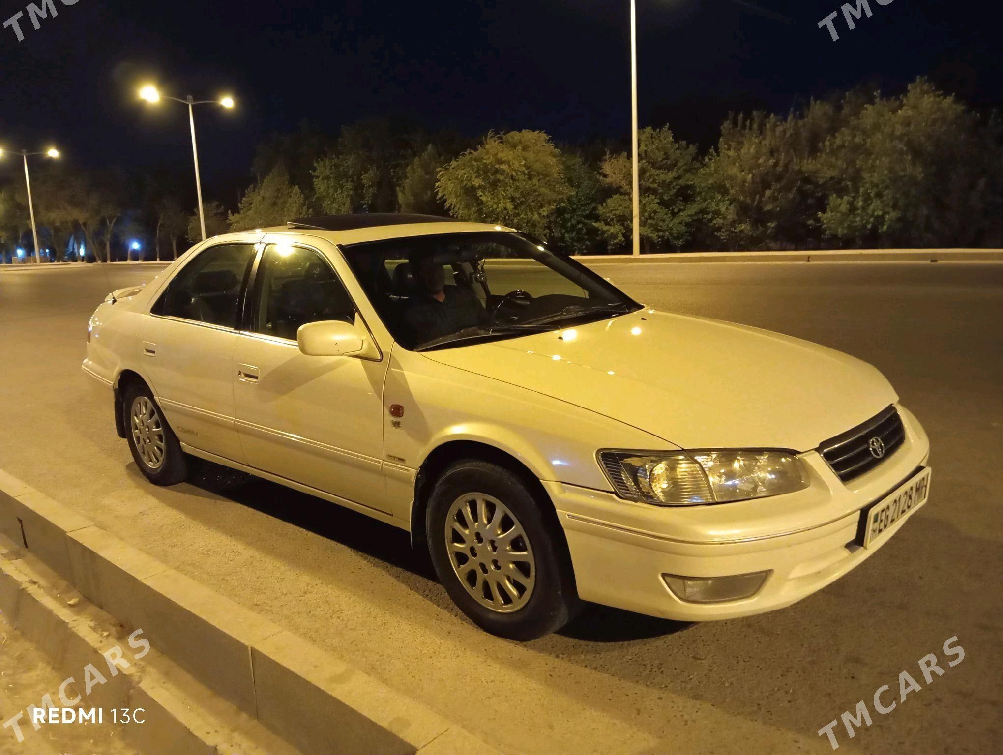 Toyota Camry 2000 - 170 000 TMT - Байрамали - img 4