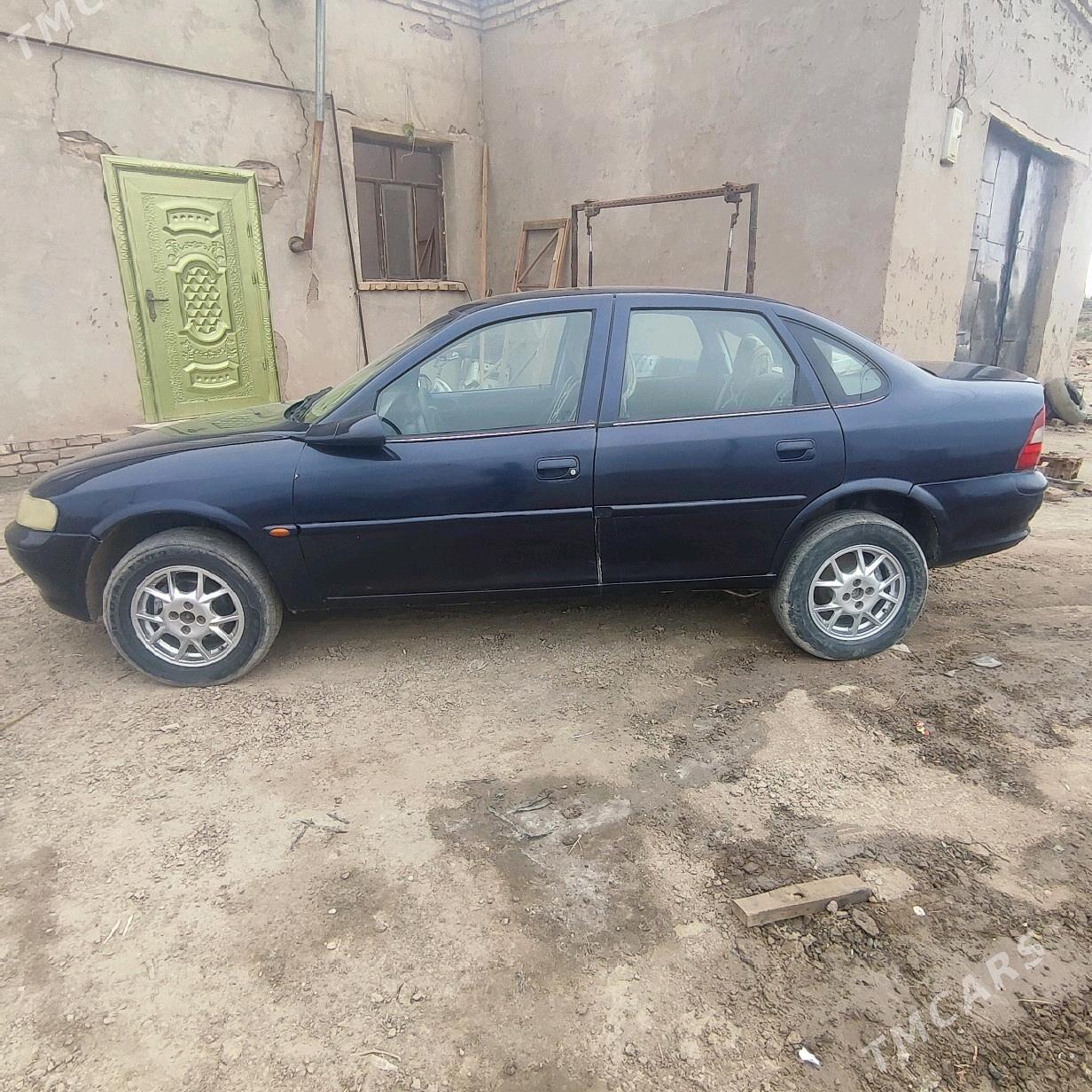 Opel Vectra 1998 - 35 000 TMT - Гороглы (Тагта) - img 6
