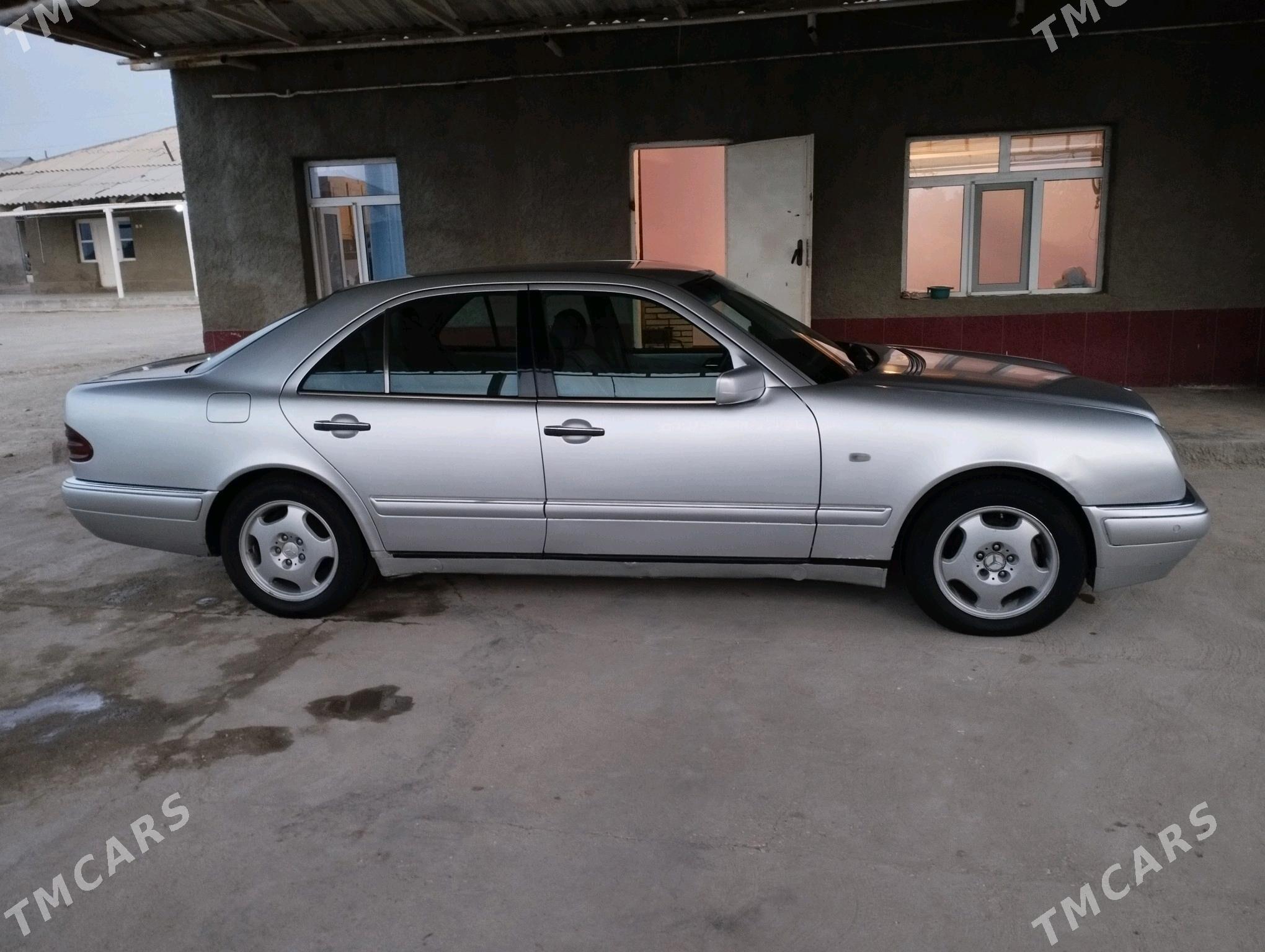 Mercedes-Benz 230E 1999 - 100 000 TMT - Bereket - img 4