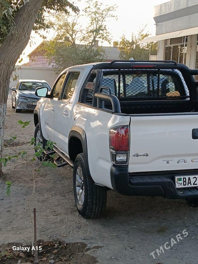Toyota Tacoma 2021 - 350 000 TMT - Байрамали - img 4