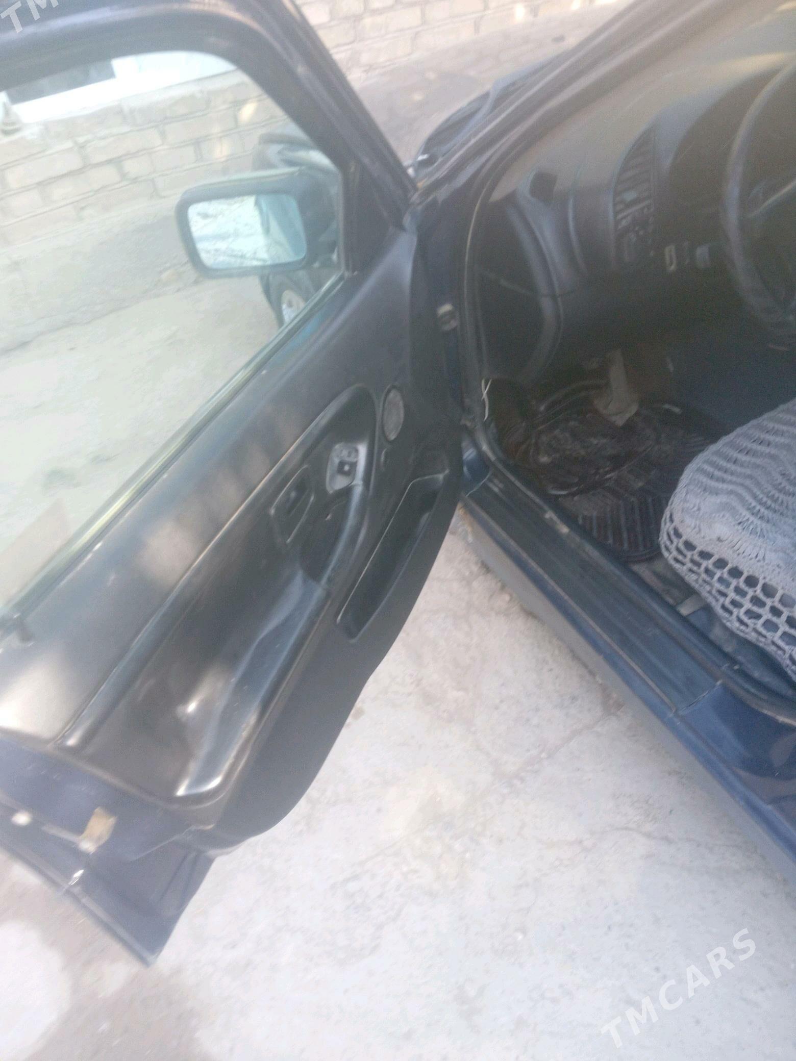 BMW 320 1992 - 35 000 TMT - Murgap - img 2