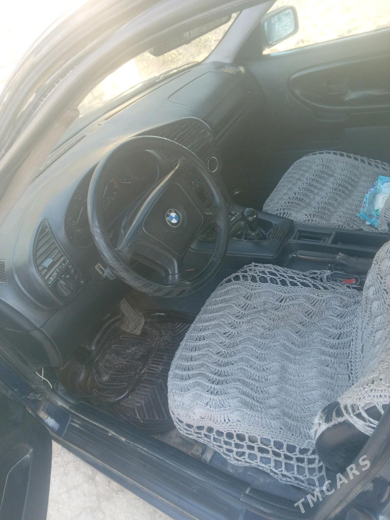 BMW 320 1992 - 35 000 TMT - Murgap - img 5