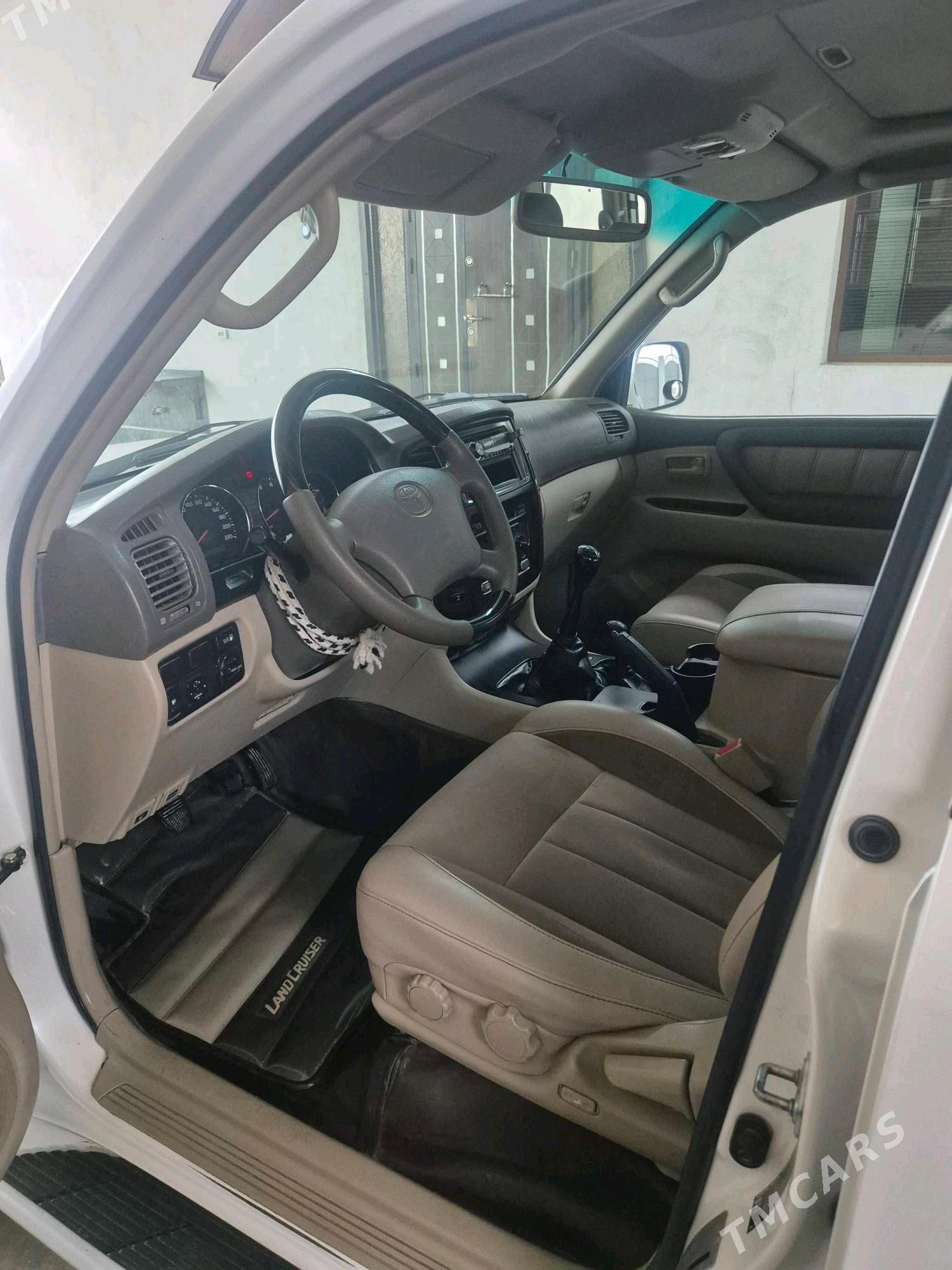 Toyota Land Cruiser 2006 - 350 000 TMT - Гёкдепе - img 4