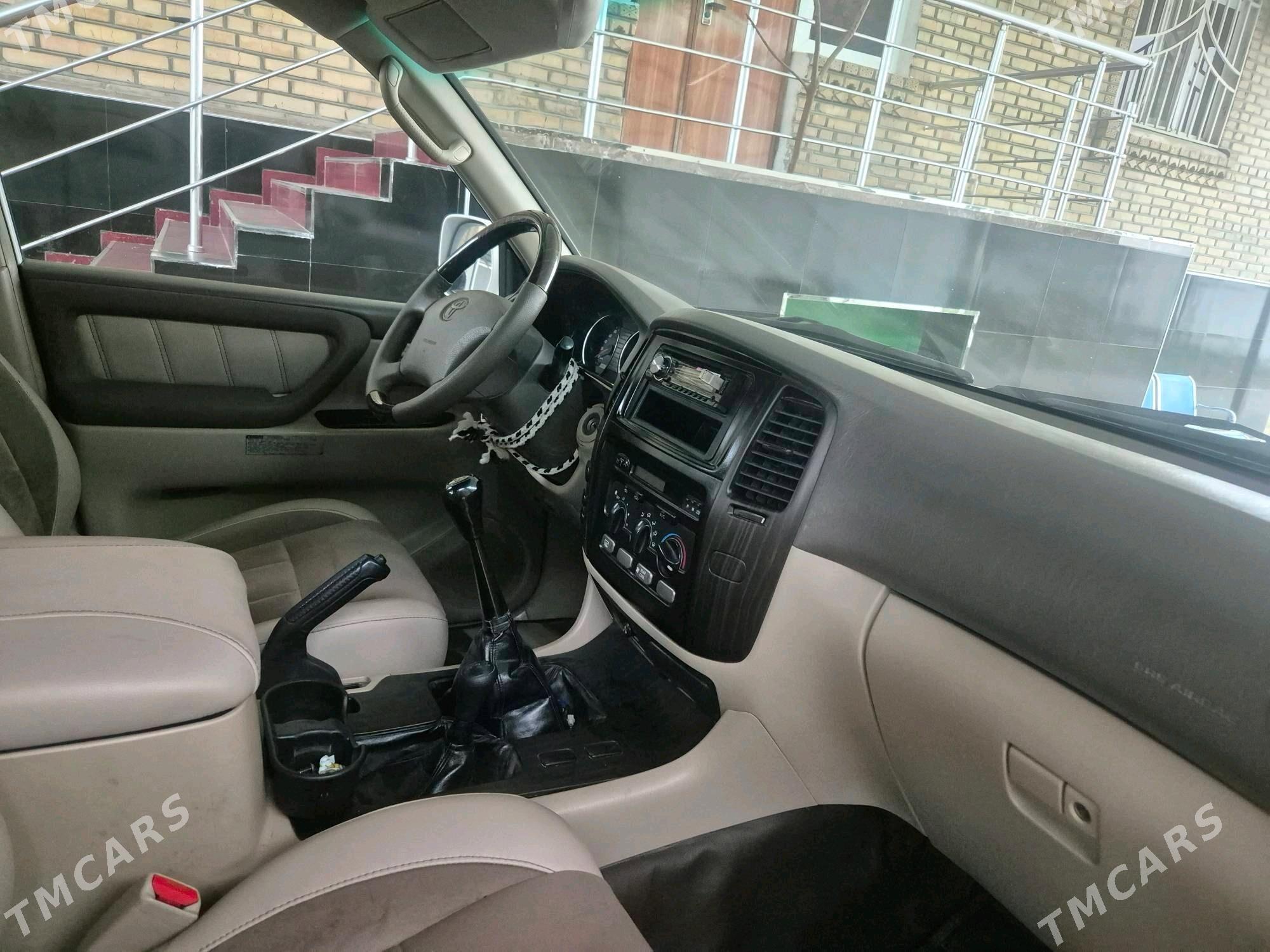 Toyota Land Cruiser 2006 - 350 000 TMT - Гёкдепе - img 7