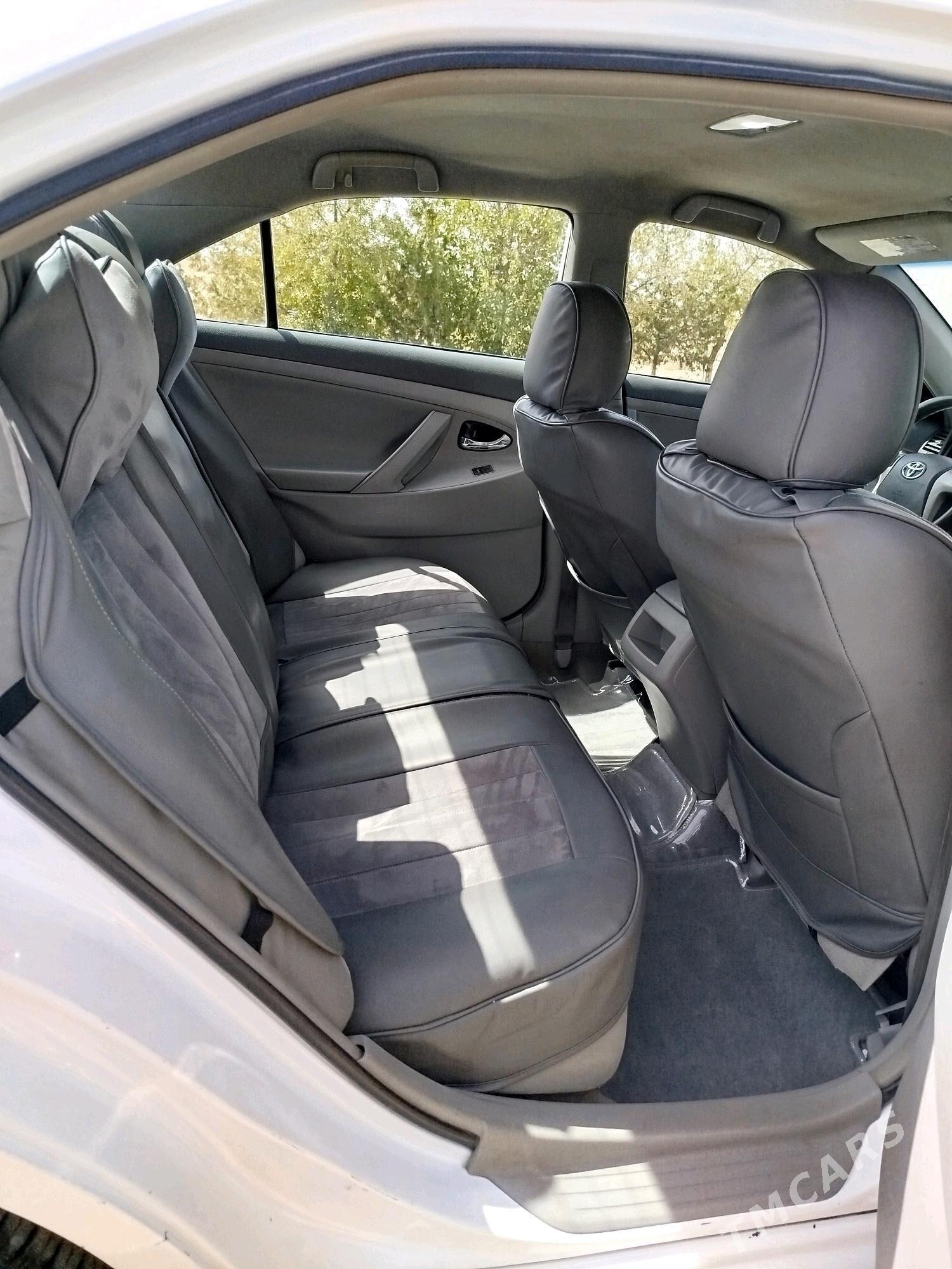 Toyota Camry 2010 - 180 000 TMT - Bagyr - img 3