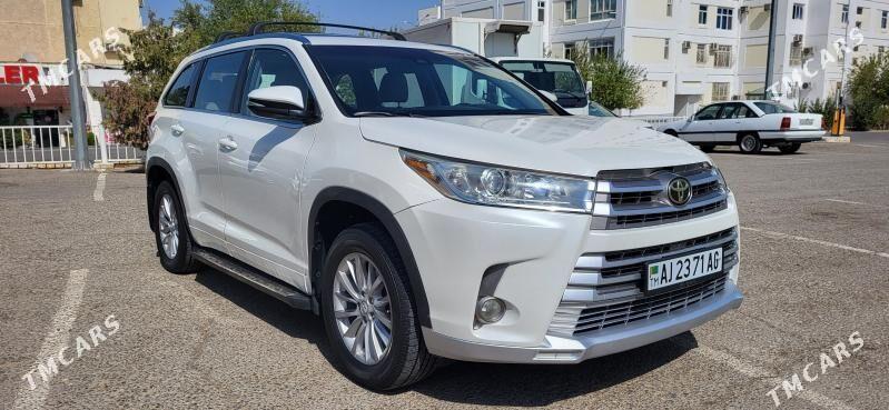 Toyota Highlander 2018 - 385 000 TMT - Ашхабад - img 4