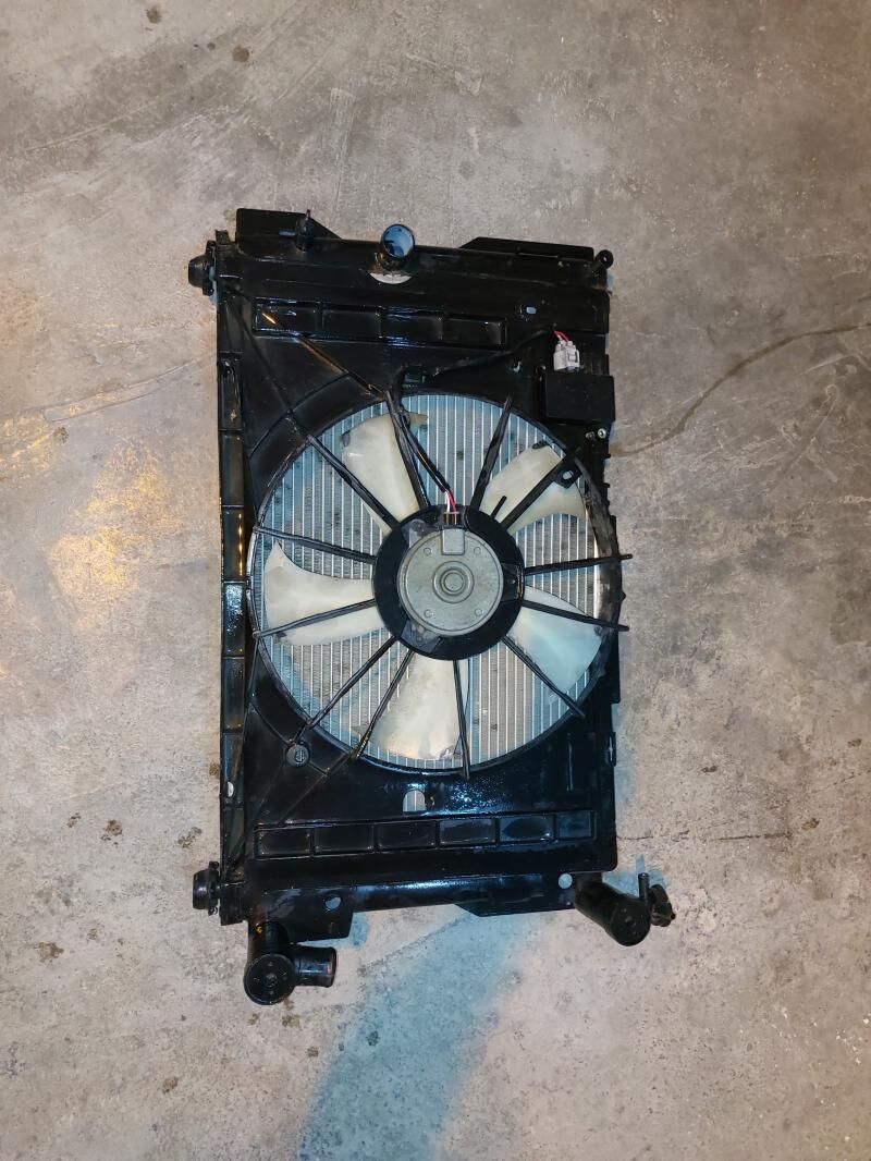 carolla Radiator 2 000 TMT - Ашхабад - img 2