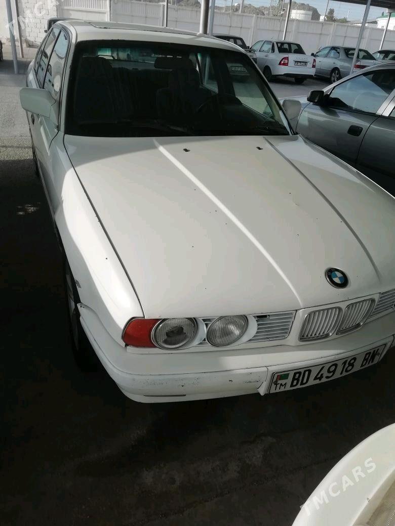 BMW 520 1992 - 44 000 TMT - Туркменбаши - img 4