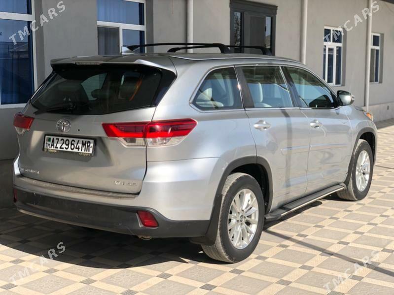 Toyota Highlander 2018 - 380 000 TMT - Mary - img 4