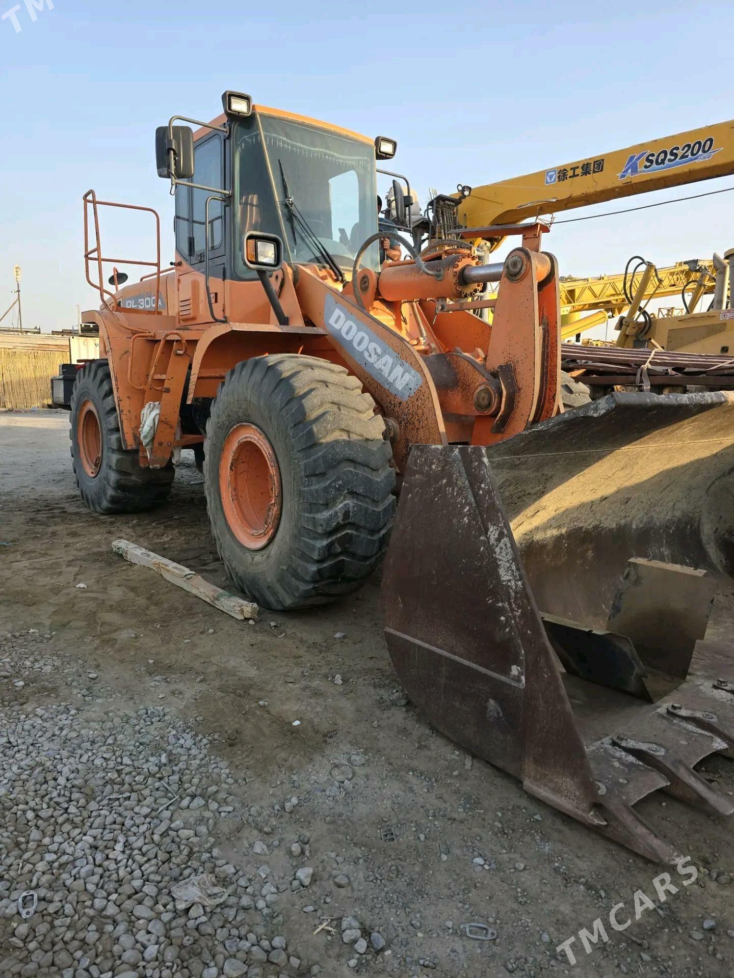 LiuGong CLG936E 2013 - 650 000 TMT - Ашхабад - img 1