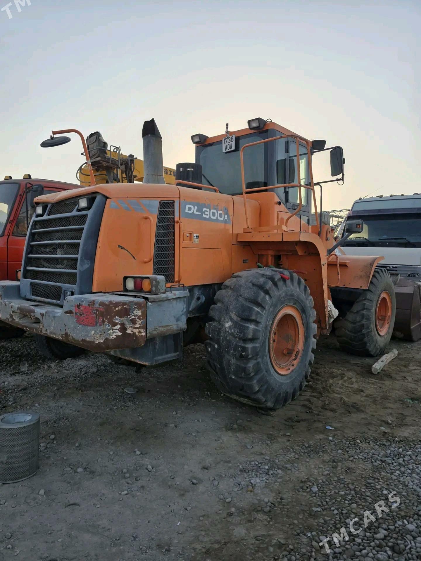 LiuGong CLG936E 2013 - 650 000 TMT - Ашхабад - img 5