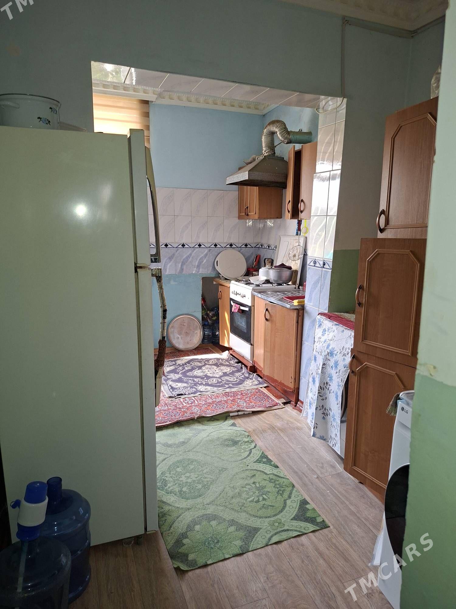 продам 3х комнатную 30 мкр - Ашхабад - img 2