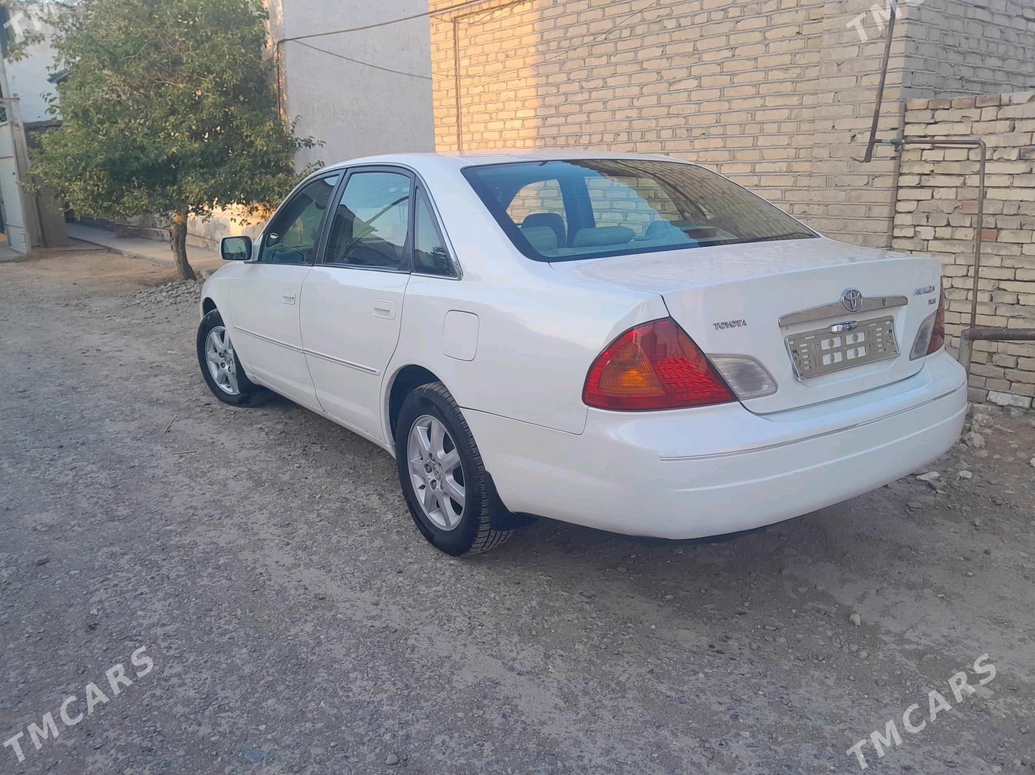 Toyota Avalon 2002 - 200 000 TMT - Ёлётен - img 4