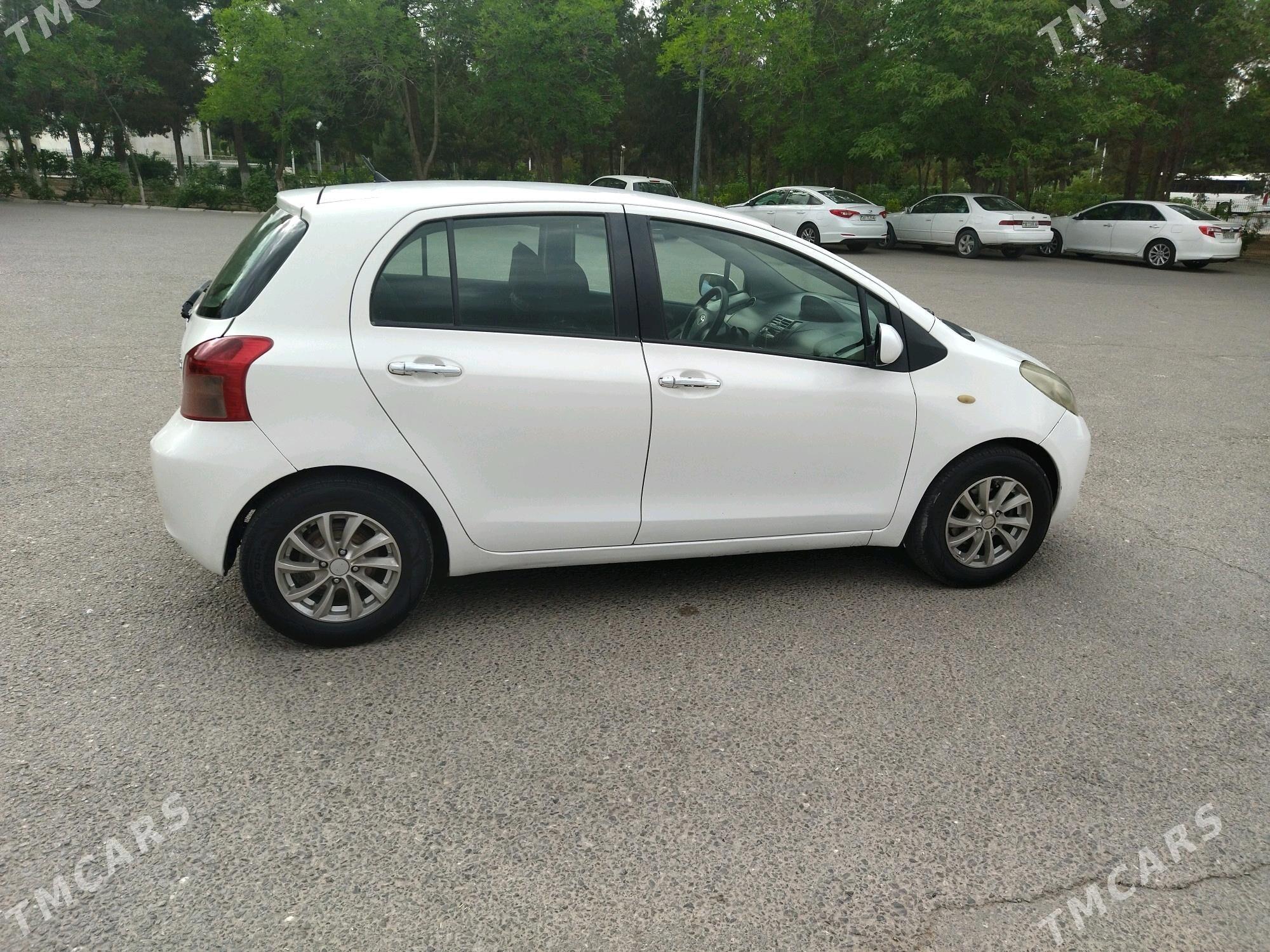 Toyota Yaris 2006 - 108 000 TMT - Aşgabat - img 2