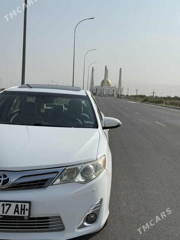 Toyota Camry 2012 - 240 000 TMT - Hitrowka - img 4