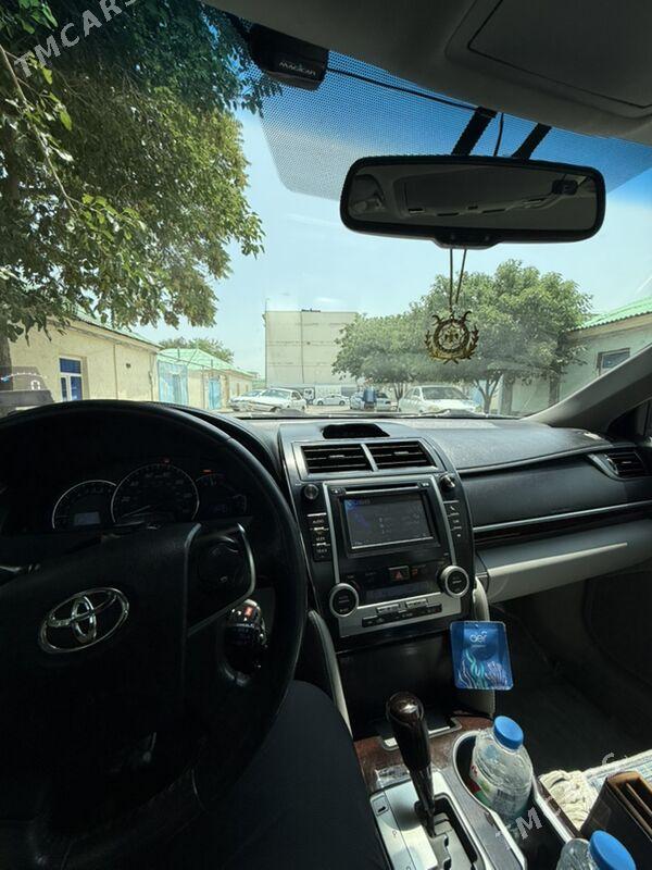 Toyota Camry 2012 - 240 000 TMT - Hitrowka - img 9