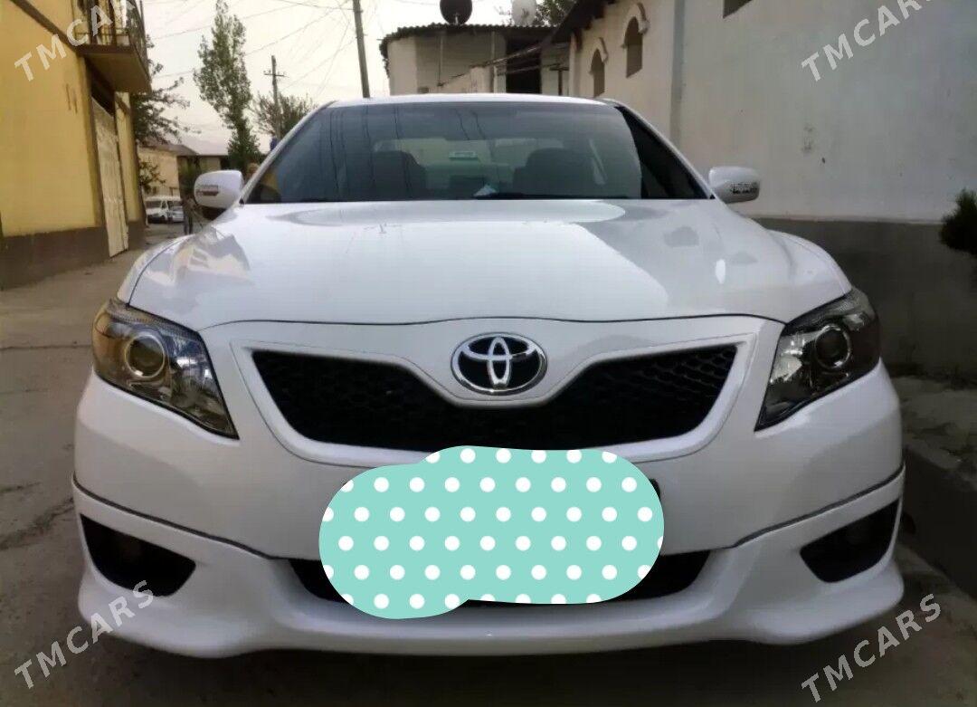 Toyota Camry 2010 - 160 000 TMT - Ёлётен - img 2