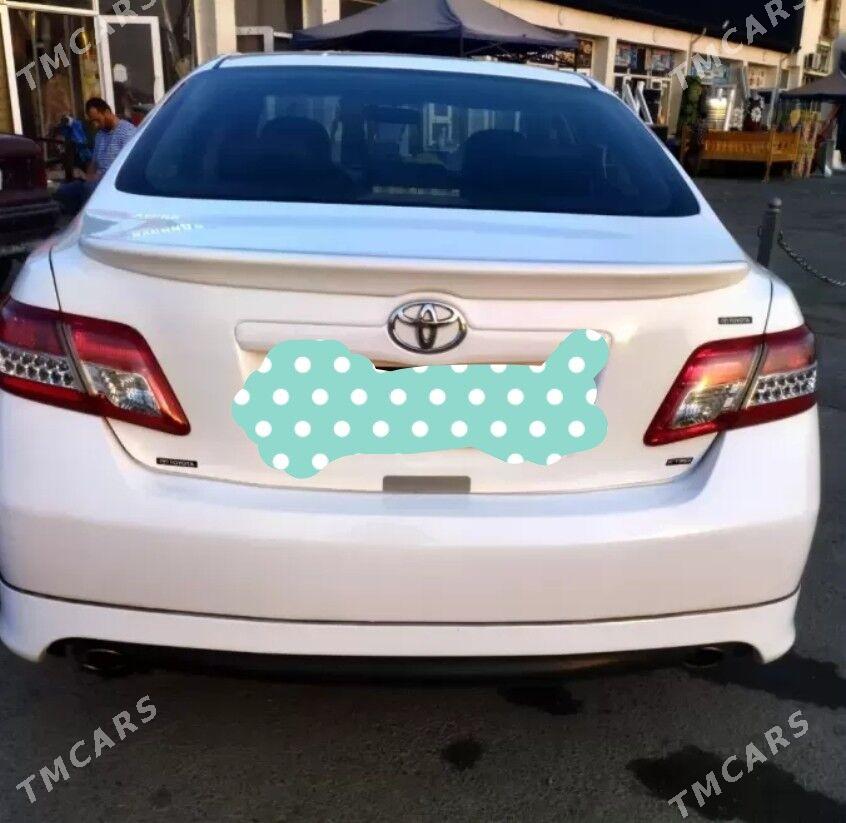 Toyota Camry 2010 - 160 000 TMT - Ёлётен - img 3