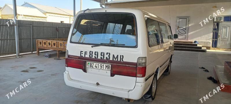 Toyota Hiace 1993 - 35 000 TMT - Mary - img 5