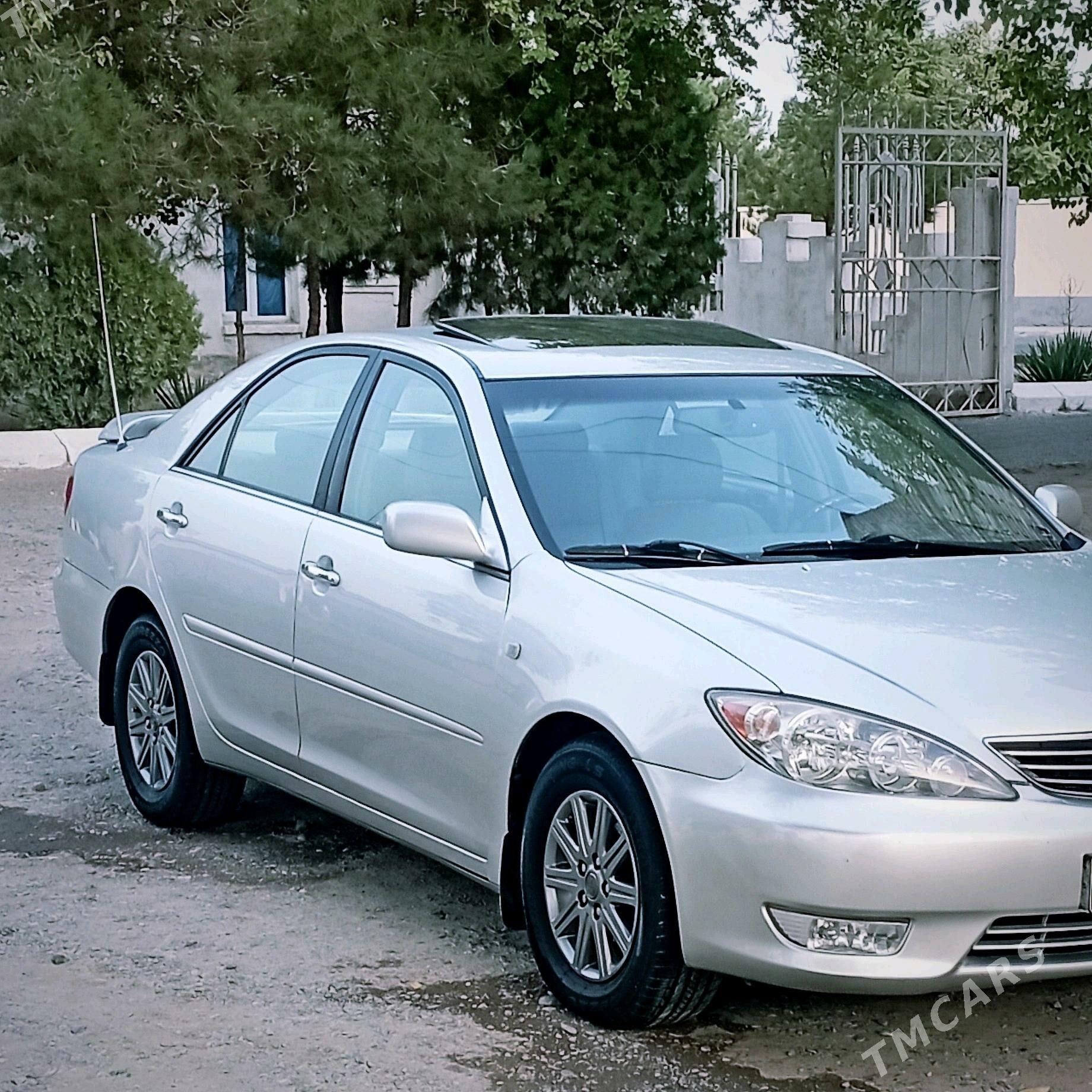 Toyota Camry 2003 - 195 000 TMT - Байрамали - img 2