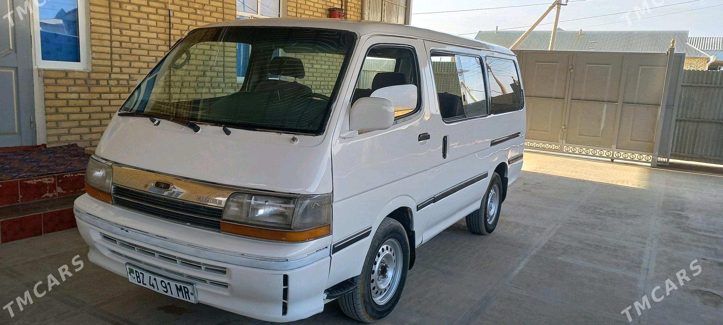 Toyota Hiace 1993 - 35 000 TMT - Mary - img 9