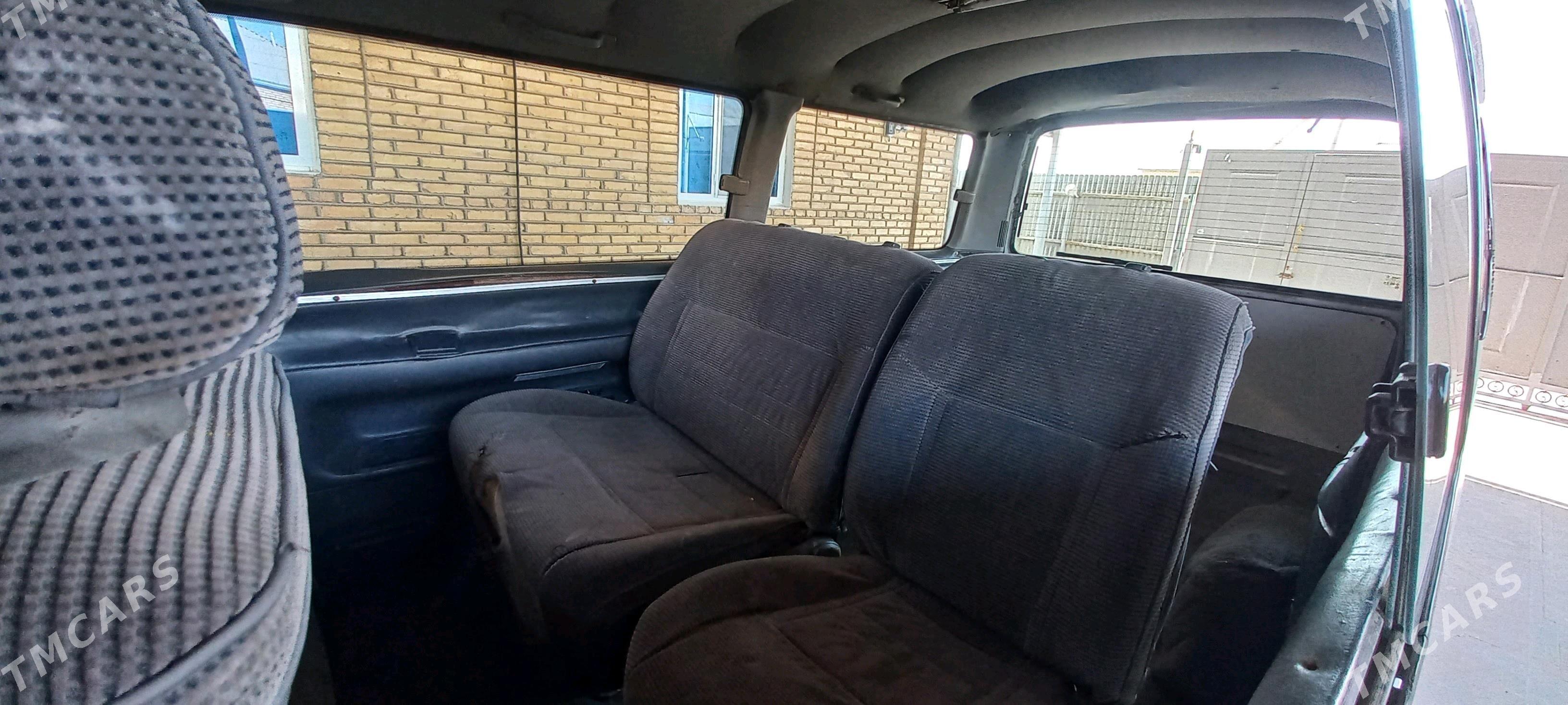 Toyota Hiace 1993 - 35 000 TMT - Mary - img 10