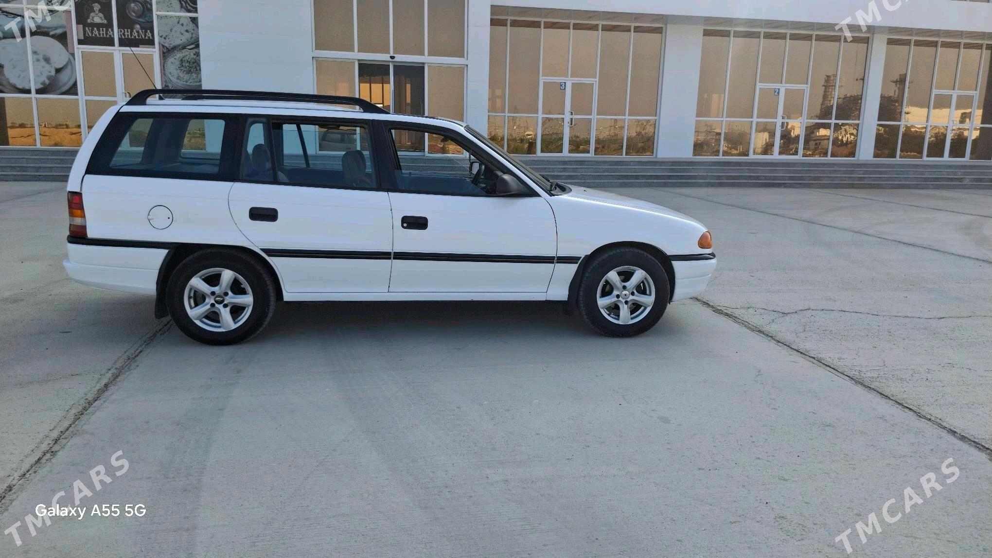 Opel Astra 1992 - 50 000 TMT - Мары - img 5