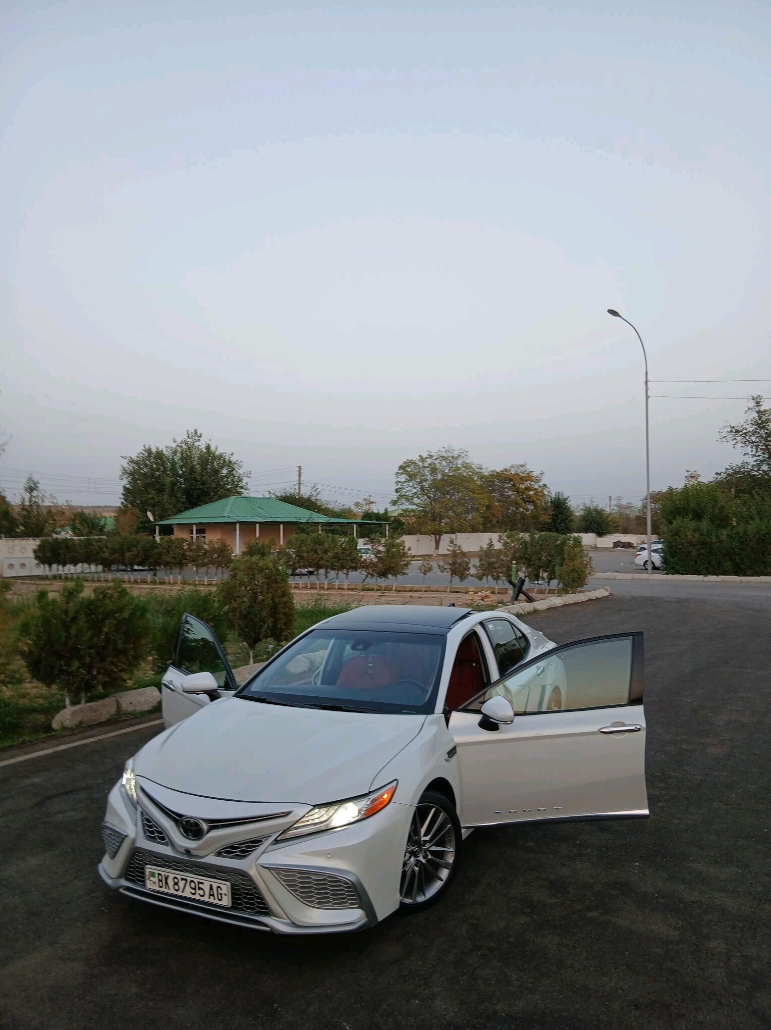 Toyota Camry 2019 - 350 000 TMT - Ашхабад - img 9