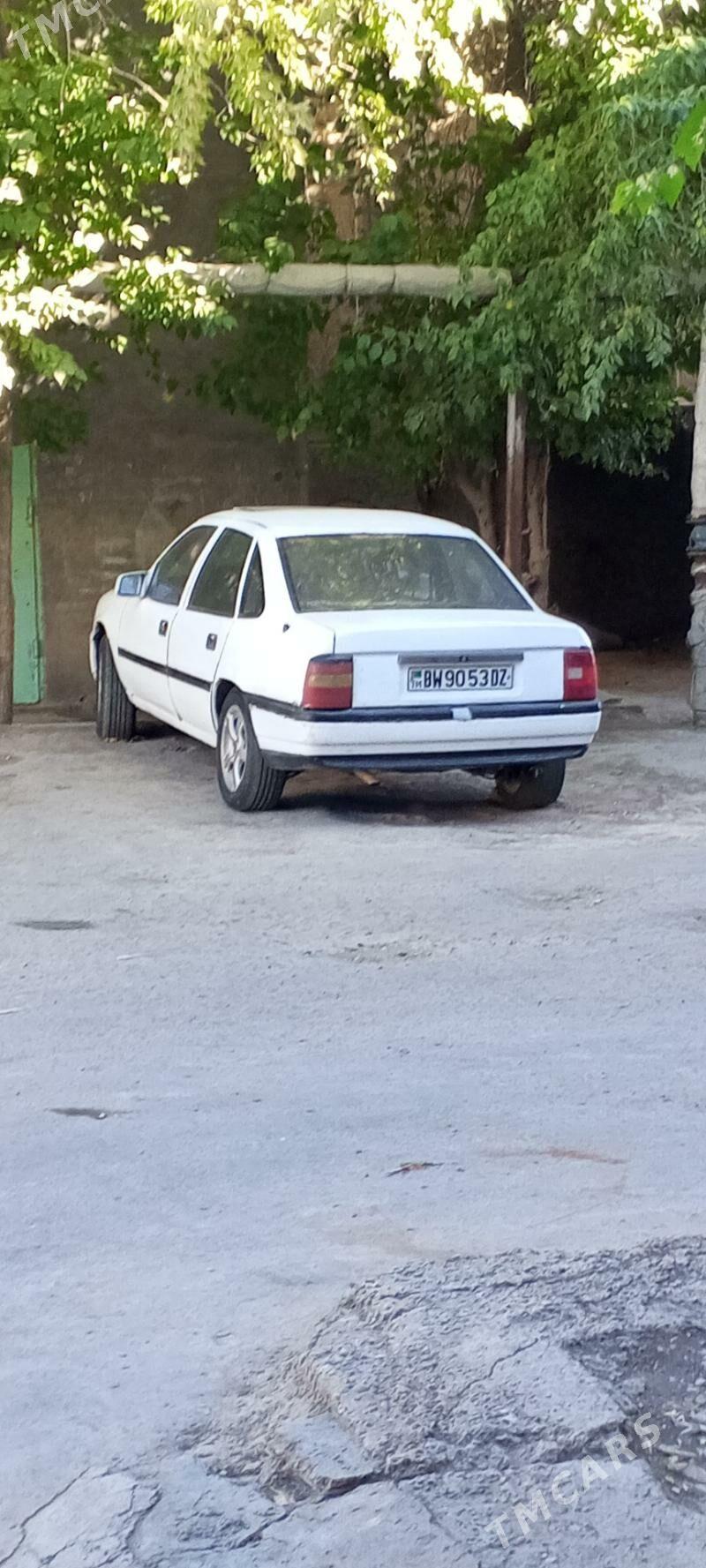 Opel Vectra 1991 - 16 000 TMT - Дашогуз - img 2