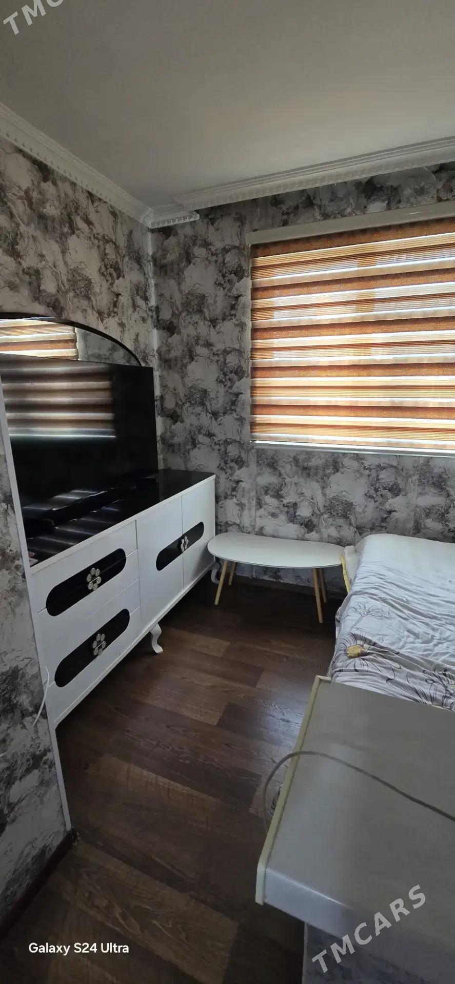 1ком в 2хком Мира-Азади - Aşgabat - img 3
