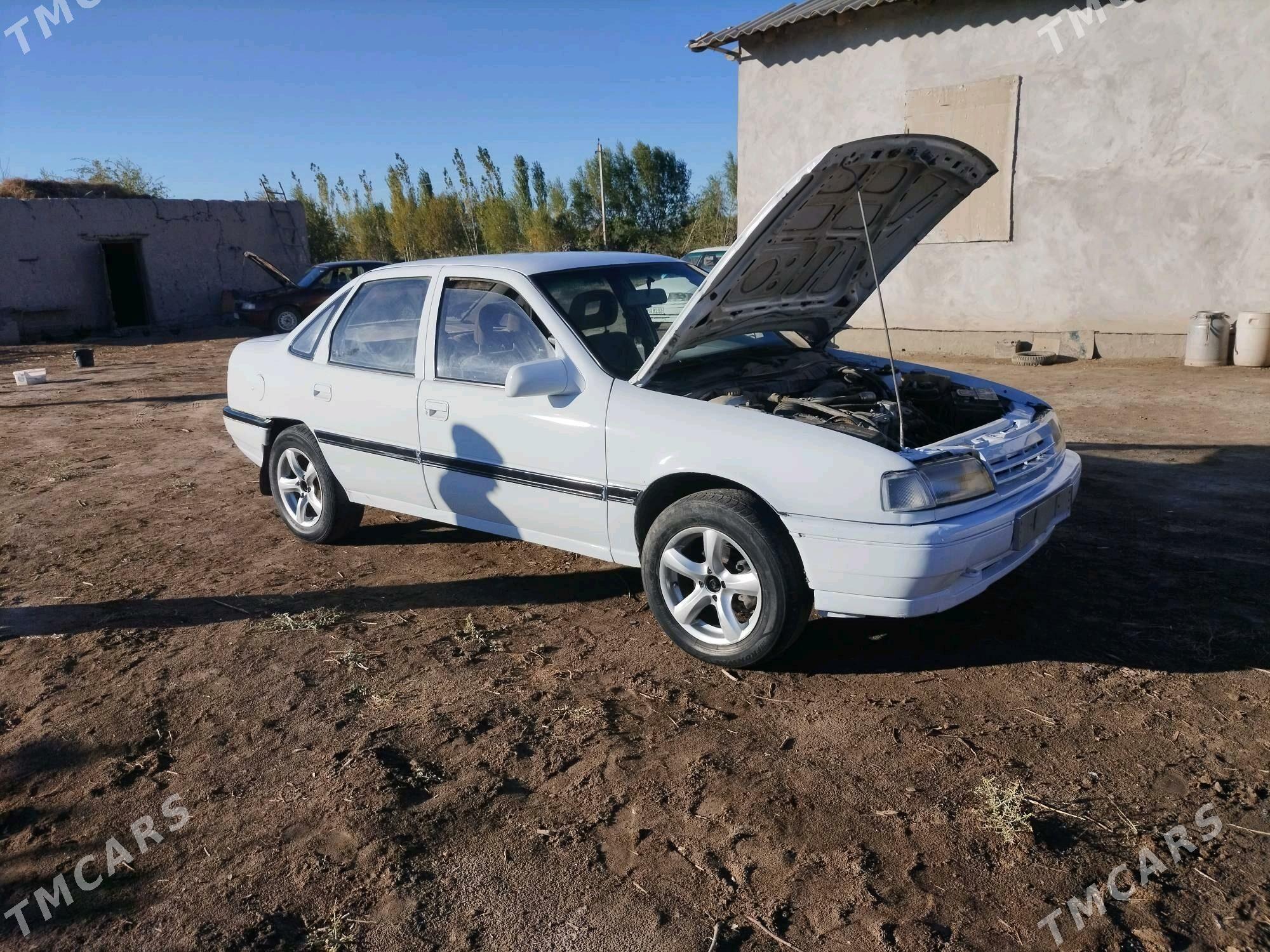 Opel Vectra 1991 - 22 000 TMT - Болдумсаз - img 3