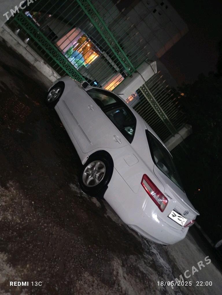 Toyota Camry 2010 - 150 000 TMT - Ак-Бугдайский этрап - img 4