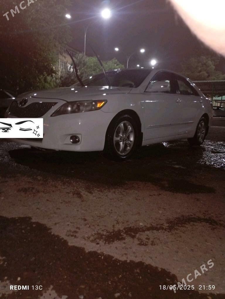 Toyota Camry 2010 - 150 000 TMT - Ак-Бугдайский этрап - img 2