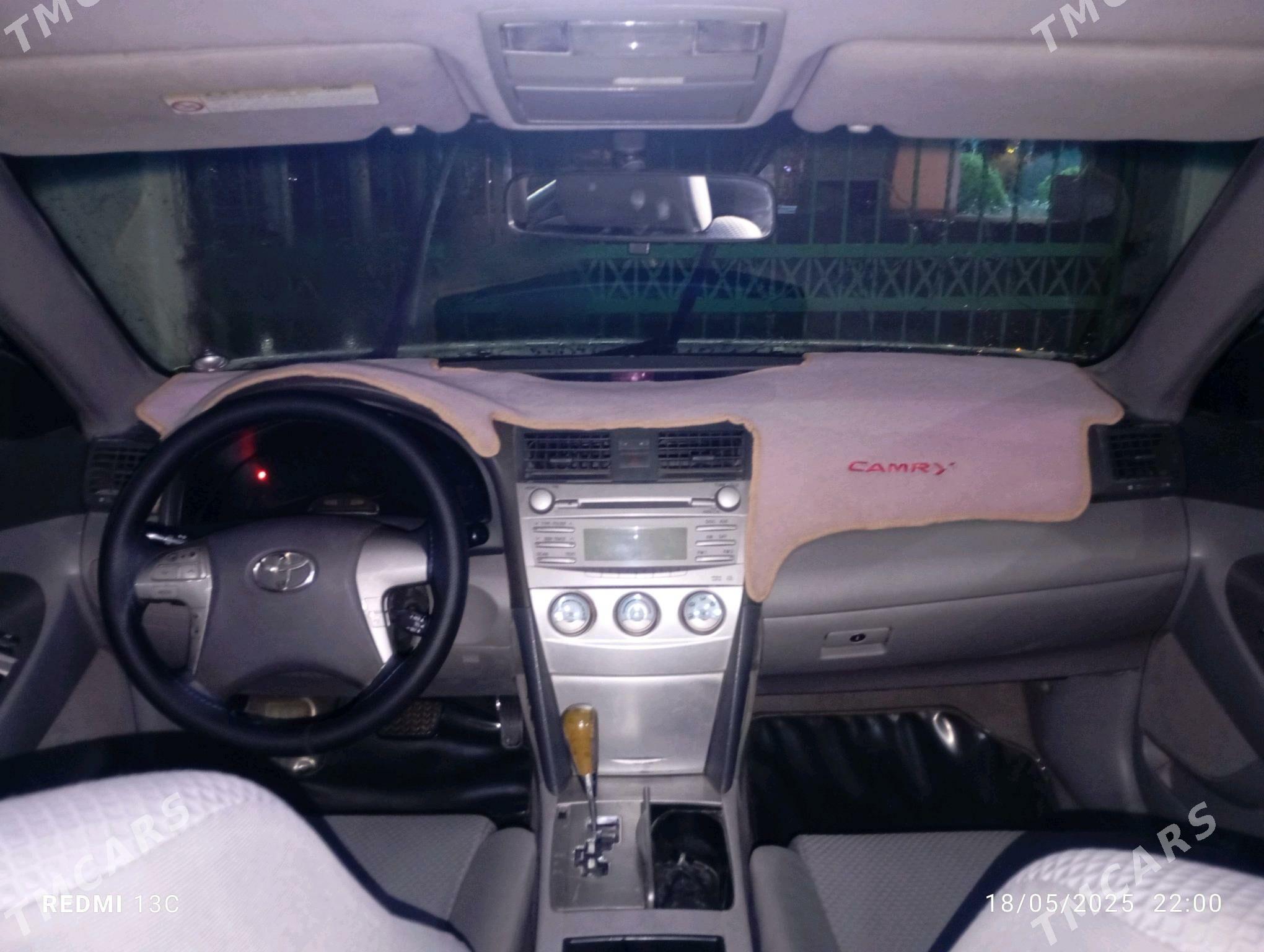 Toyota Camry 2010 - 150 000 TMT - Ак-Бугдайский этрап - img 5
