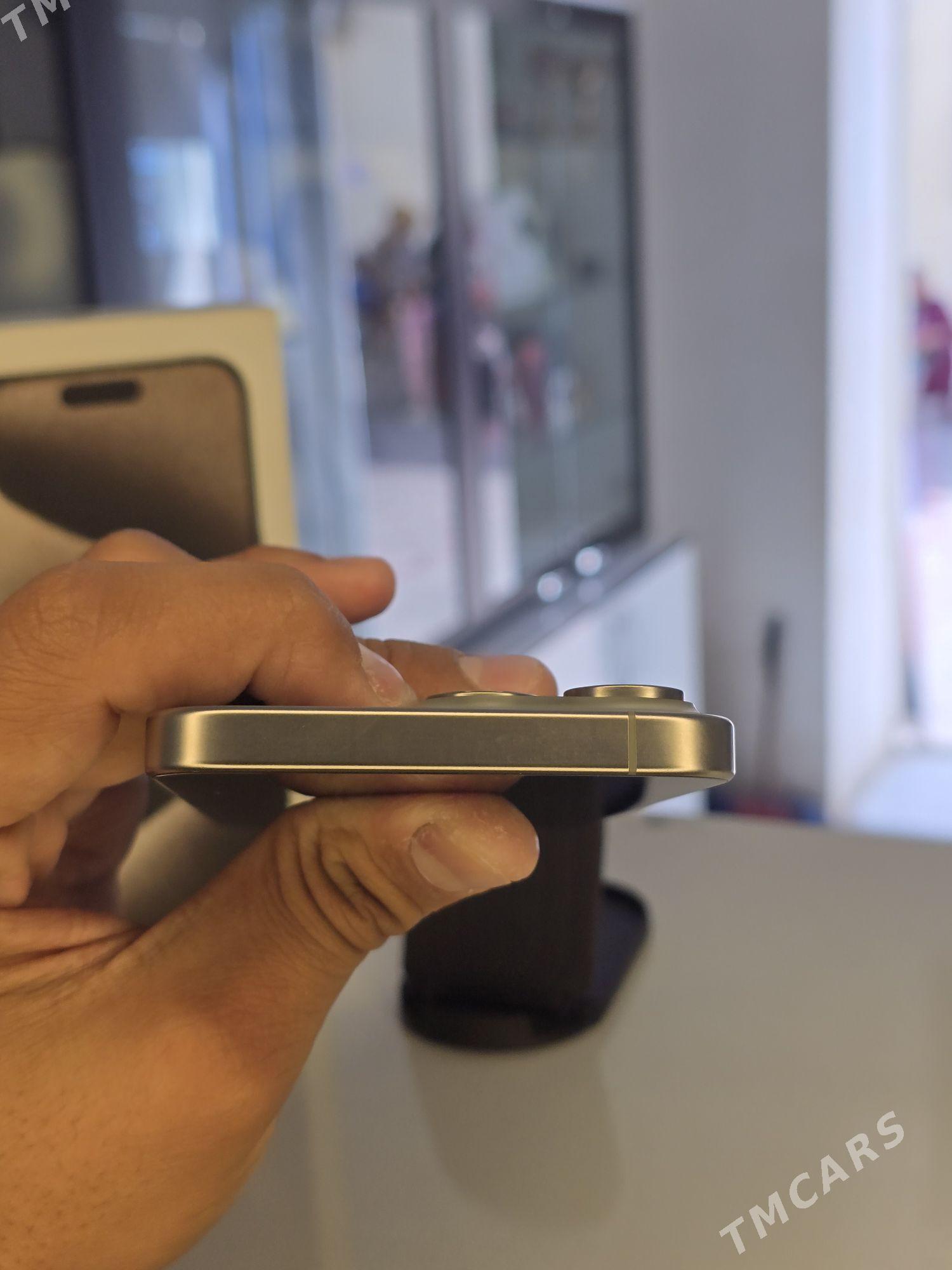 İPHONE 15 PRO - Mary - img 6