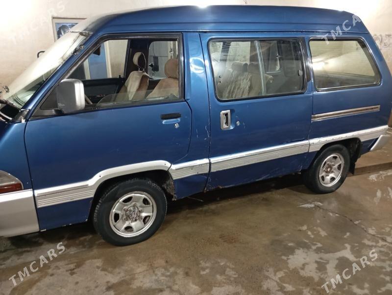 Toyota Town Ace 1989 - 23 000 TMT - Кака - img 6