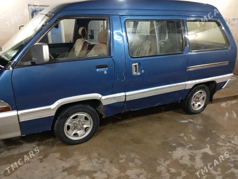 Toyota Town Ace 1989 - 23 000 TMT - Кака - img 3
