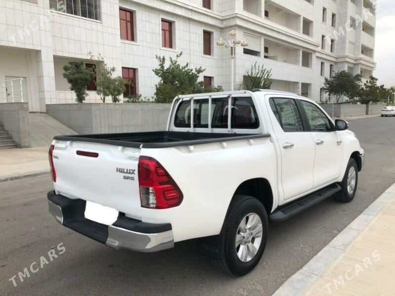 Toyota Hilux 2020 - 490 000 TMT - Aşgabat - img 2