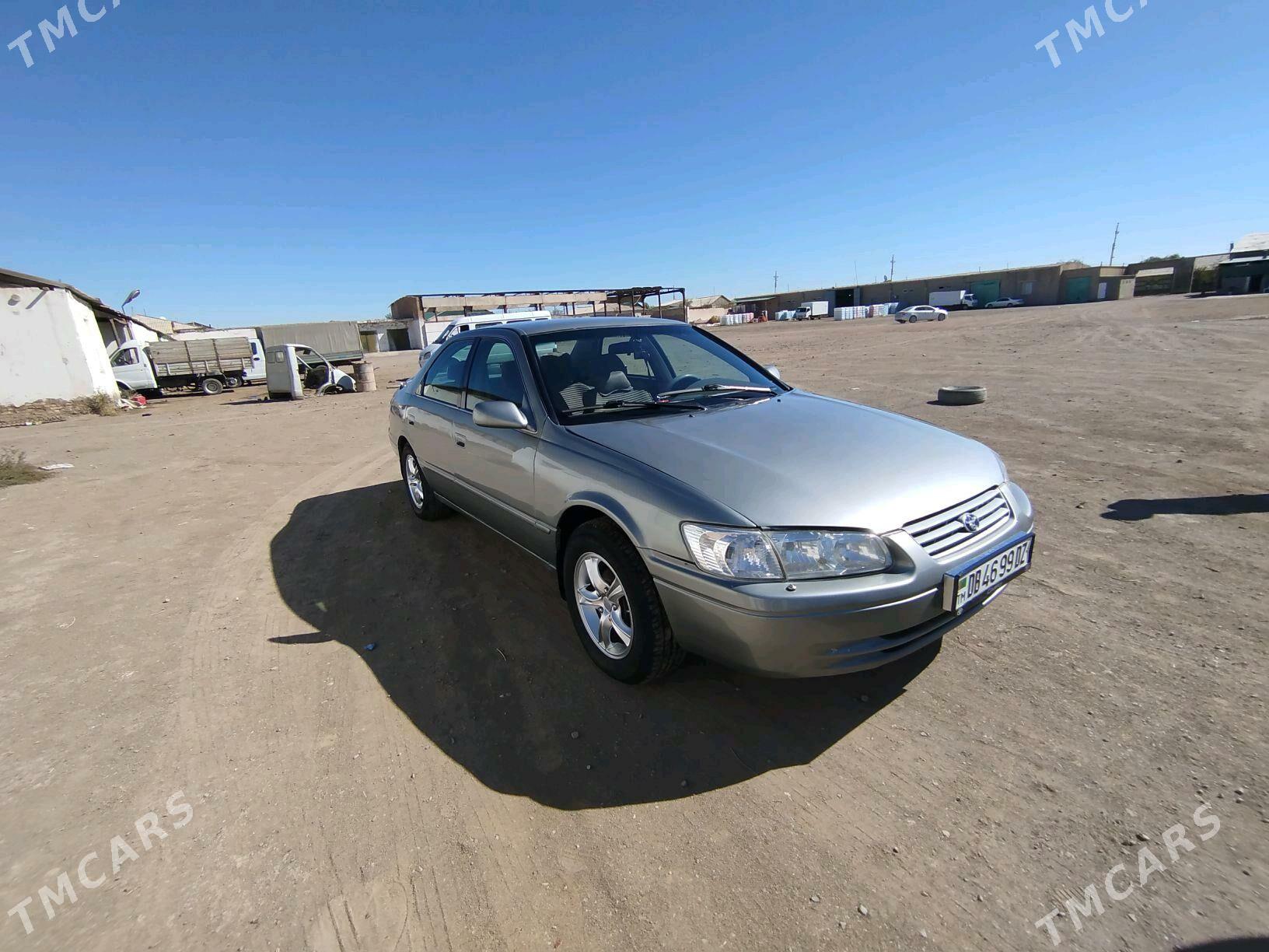 Toyota Camry 1999 - 135 000 TMT - Köneürgenç - img 4
