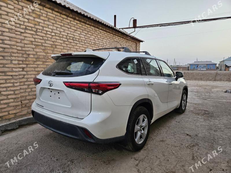Toyota Highlander 2020 - 470 000 TMT - Мары - img 2