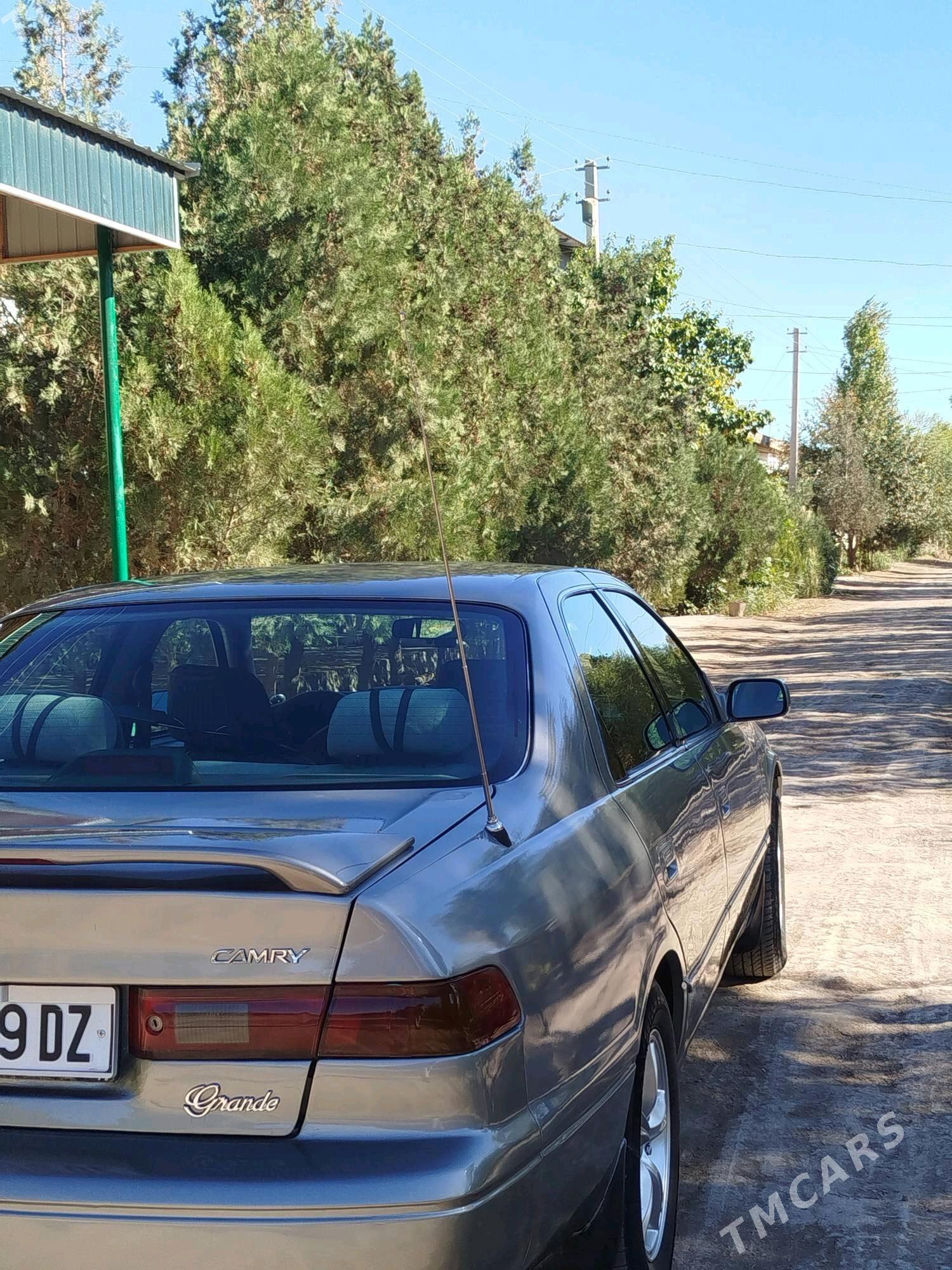 Toyota Camry 1999 - 135 000 TMT - Köneürgenç - img 9