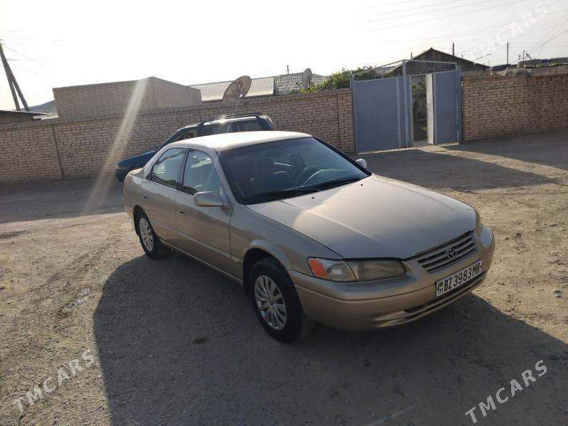 Toyota Camry 1998 - 117 000 TMT - Байрамали - img 3